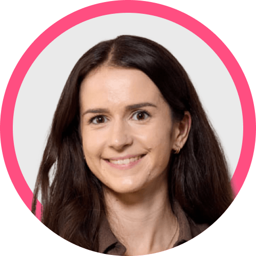 Alina Lackerbauer 14 Porträt von Scompler Expertin Alina Lackerbauer, Speaker DMEXCO 2026, für ganzheitliche Kampagnenplanung und Marketing.