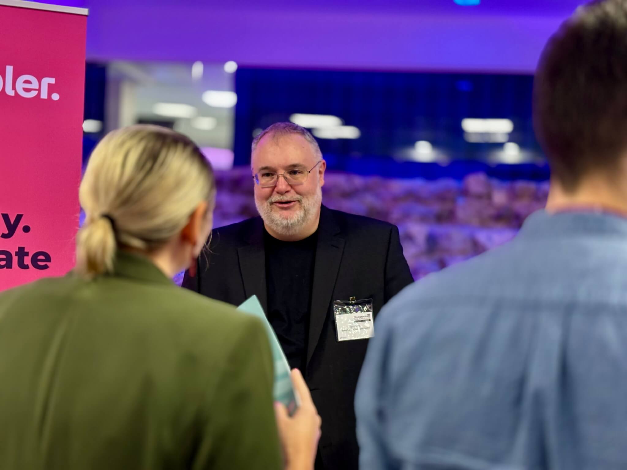 Björn Bröhl im fachlichen Austausch zu Corporate Communications und moderner Planung auf dem Londoner Branchenevent.