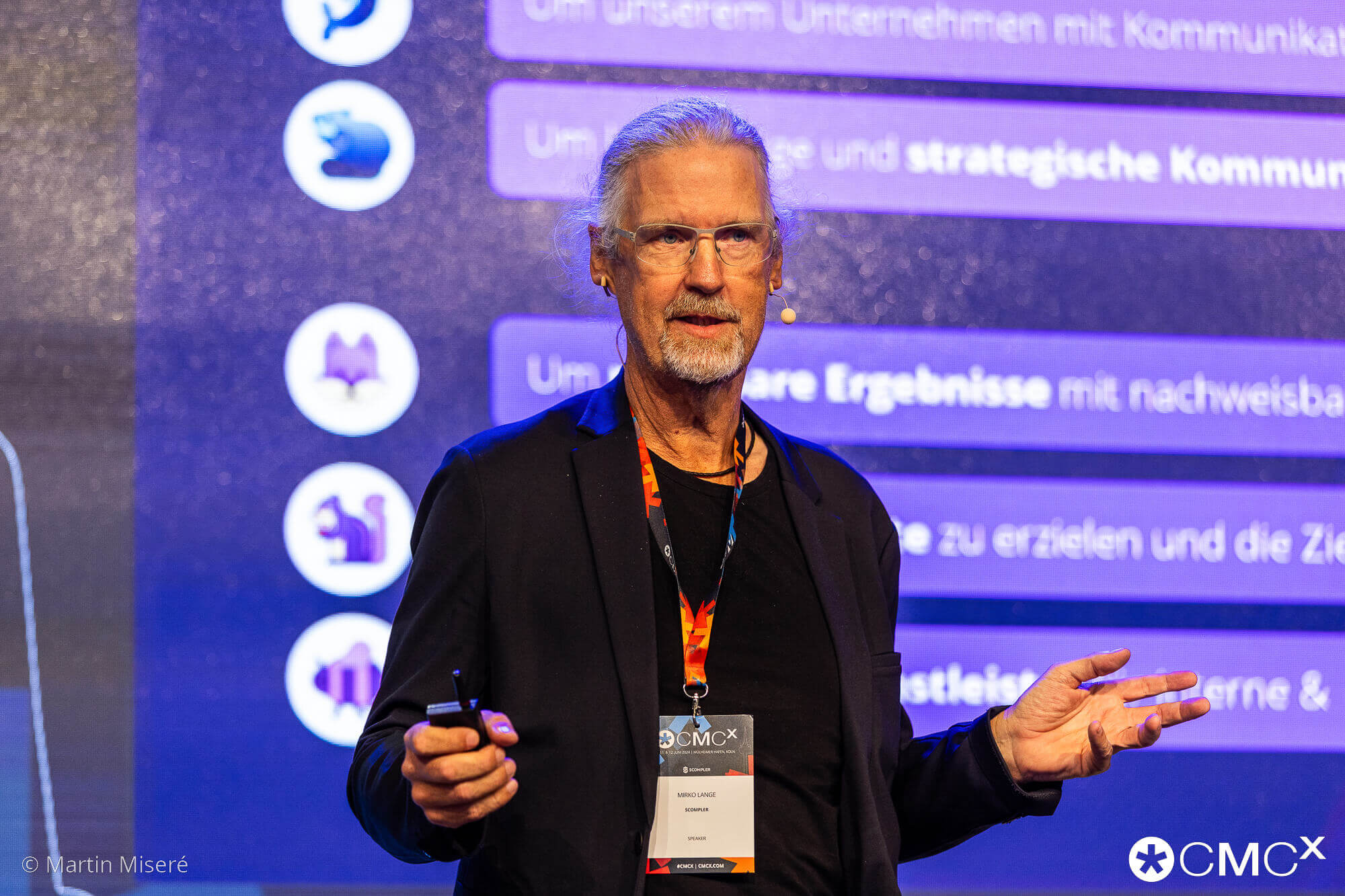Gründer Mirko Lange verlässt Scompler: Pressemitteilung 13 Scompler founder Mirko Lange leaves the business; press release announcing the expert's departure.